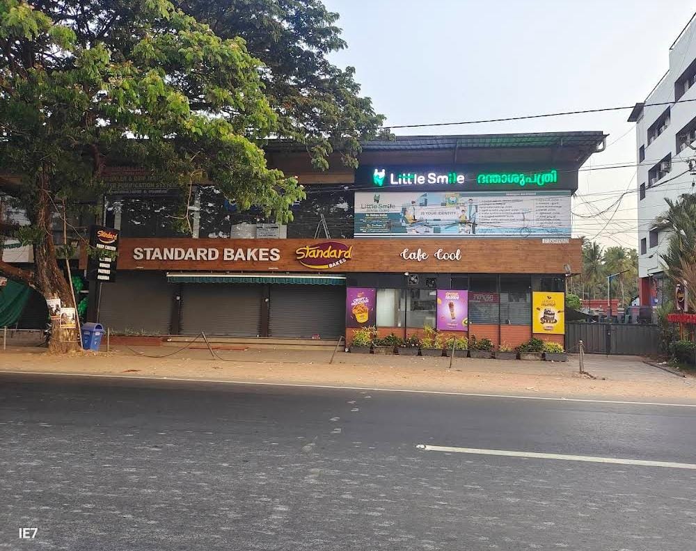Little Smile Dental Clinic Ramanattukara